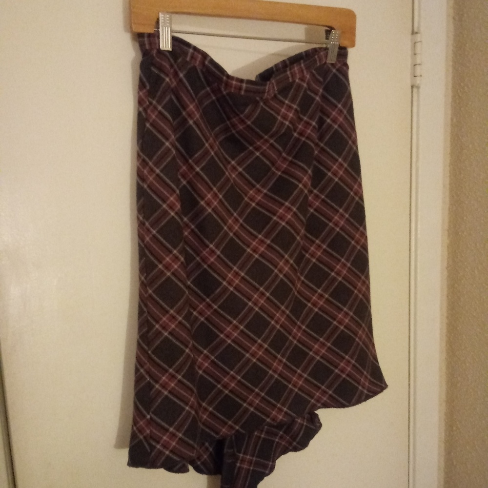Plaid skirt
